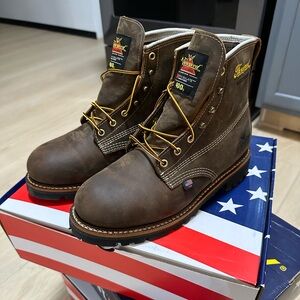 Thorogood work boots NWT